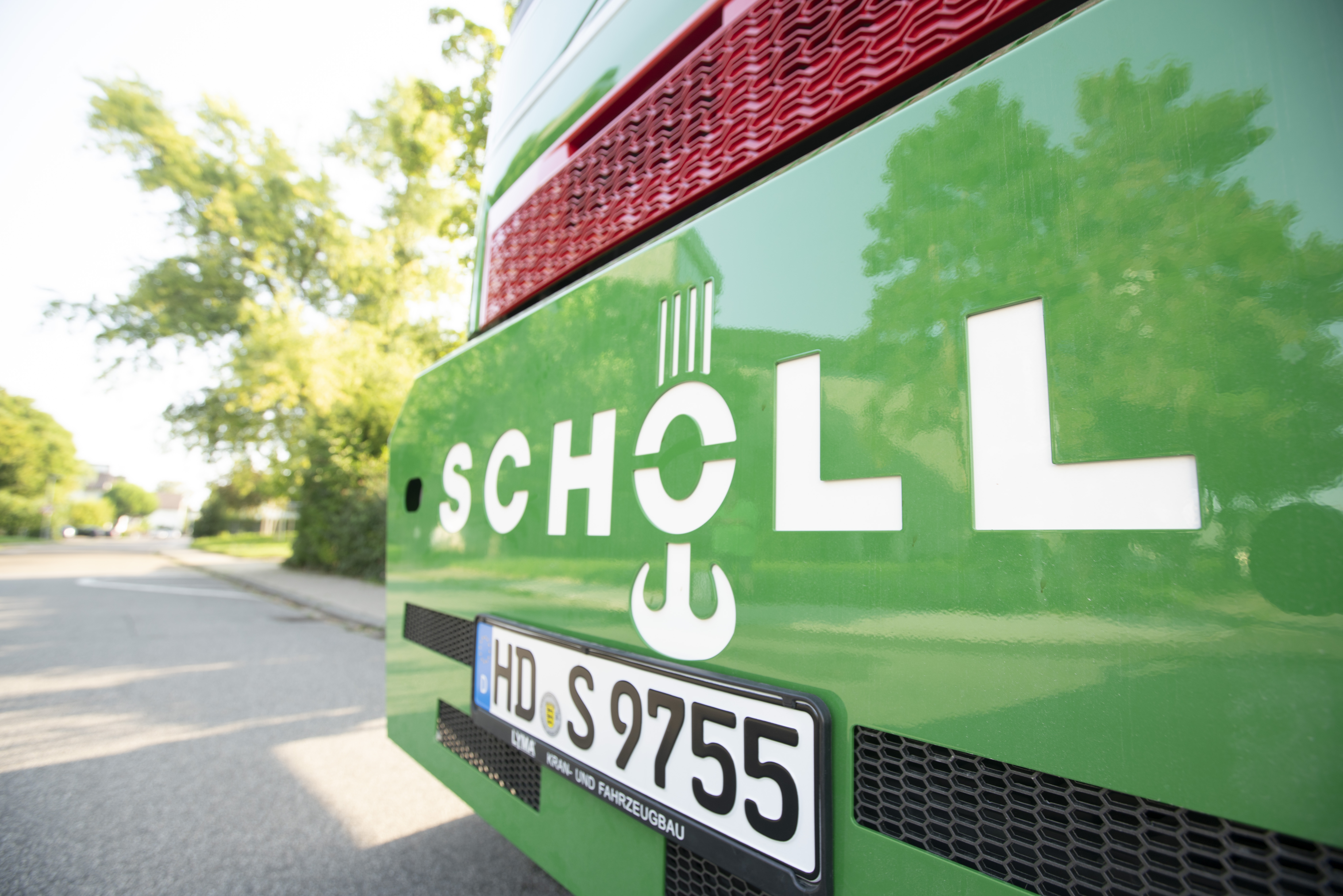 Schriftzug Scholl auf Ladekran